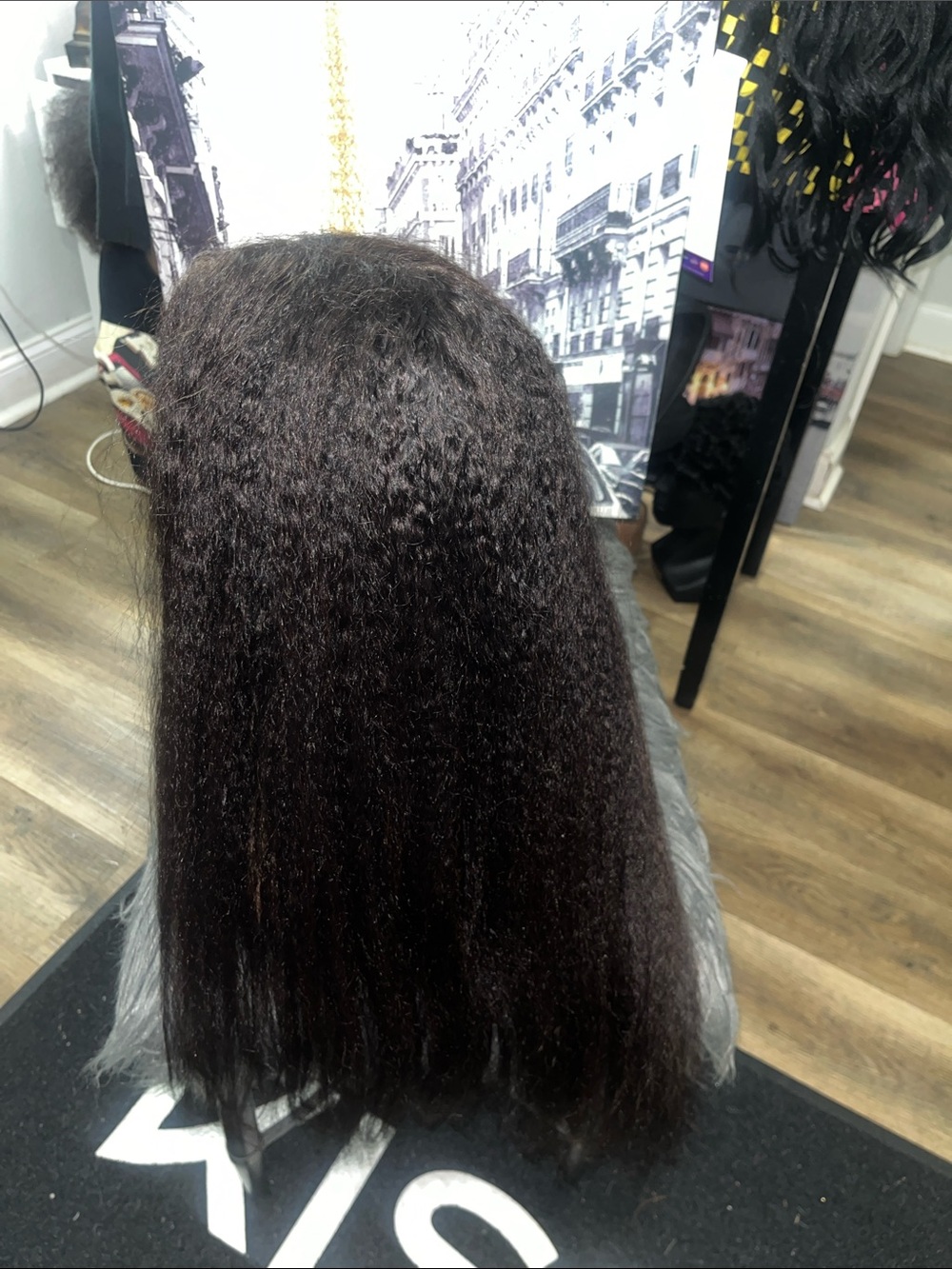 Natural Black Lace Front Wig - Sleek Long Straight Style - Picture 5 of 8